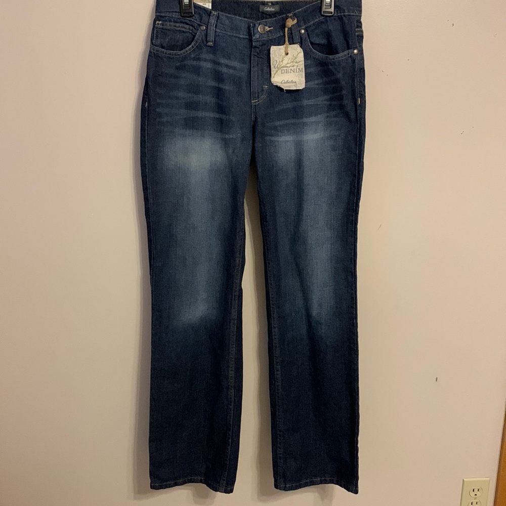 NWT Cabela’s dark stone relaxed fit straight leg jeans. Size 6.